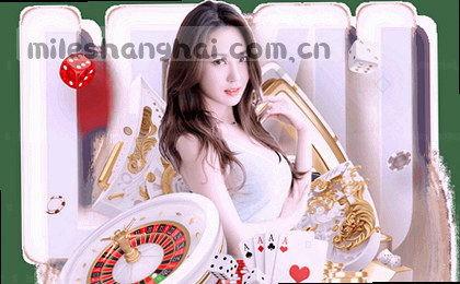 手机屏边,指尖轻轻向上滑动,页面悄然切换。